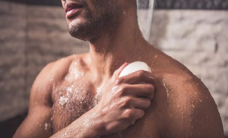 Hygiene expert explains why we're not washing our armpits correctly and shares top tip for ensuring your underarms are clean 5