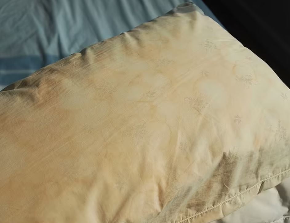 Cleaning hack to get rid of yellow stains from pillows costs just 4p 2