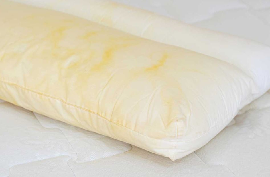 Cleaning hack to get rid of yellow stains from pillows costs just 4p 3