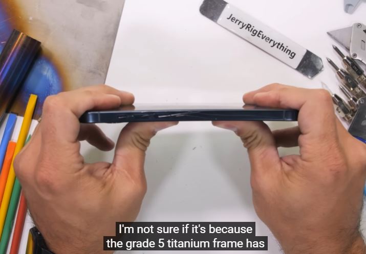 iPhone 15 Pro Max fails the bend test after the user breaks it with bare hands 1