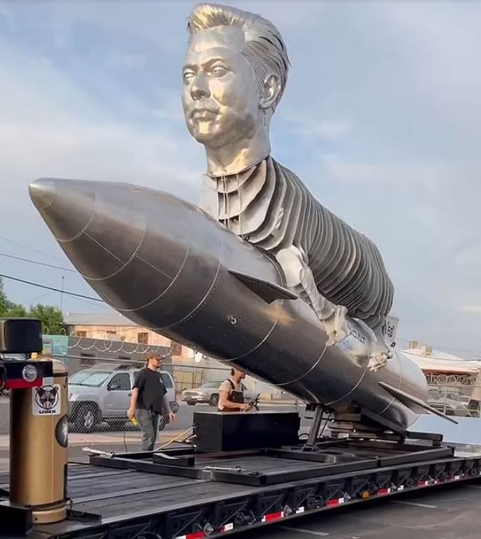 Elon Musk fans build $600,000, 30-foot-long monument, a GOAT tribute to their 'Hero' 1