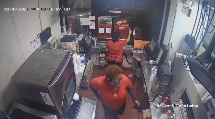 Fast food employee shoots at drive-thru customer who complained their meal was missing curly fries 2
