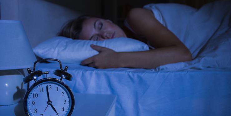 Why you should sleep at the same time every night, according to science 2