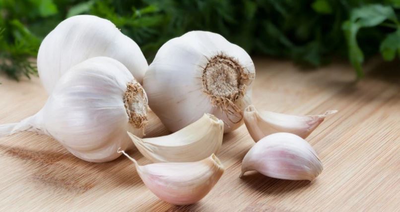 Why do doctors recommend eating garlic every day? 6