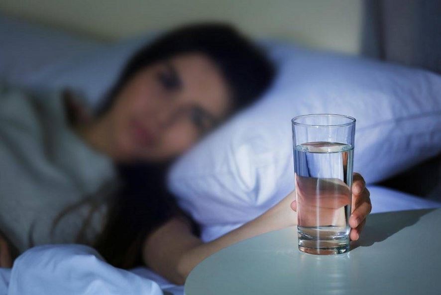 Here's why you should avoid leaving a glass of water near your bed 2