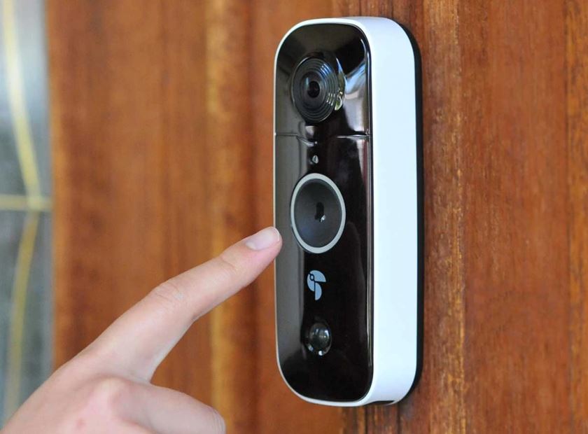 Ring offers $1 million for videos of alien spot captured using doorbell cameras 3