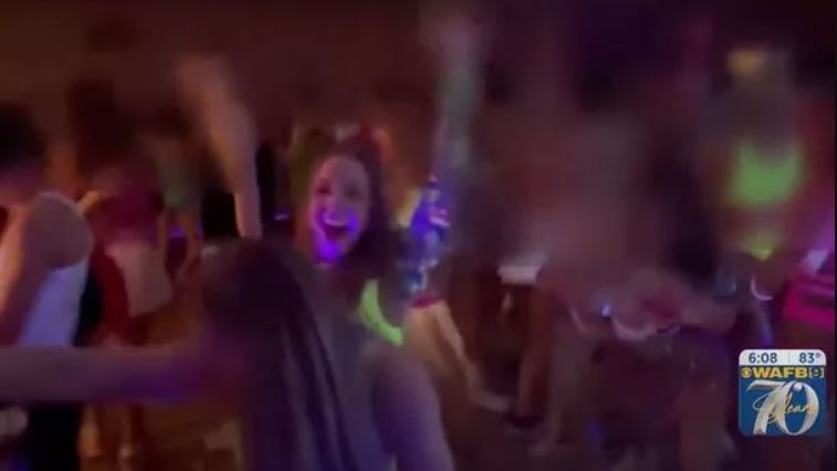 Honor student loses scholarship after video of her twerking at party surfaces 2