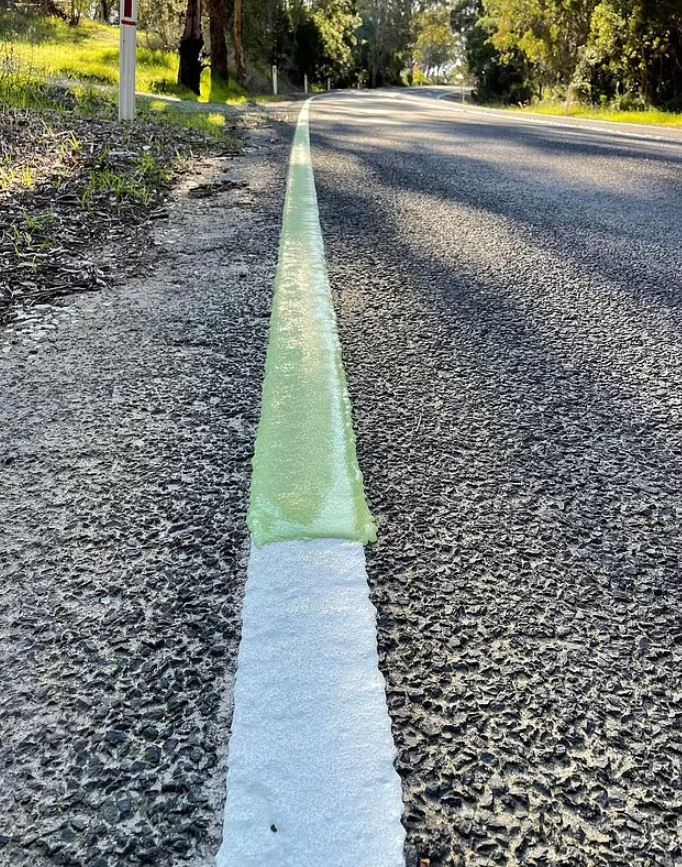 New glow in the dark road feature on road praised for being 'life-saving' 5