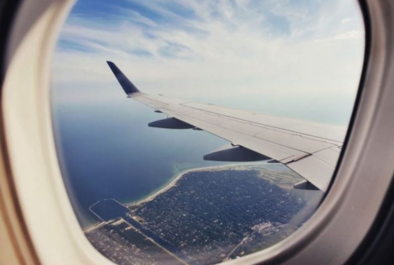 Flight attendants reveal why you should never lean on a plane window 5