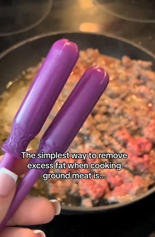 Woman sparks debate after revealing a TAMPON hack for removing excess fat from meat 1