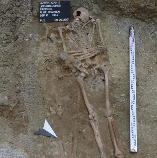 Archaeologists unearth medieval skeleton with 'sophisticated' centuries-old iron prosthetic hand 1