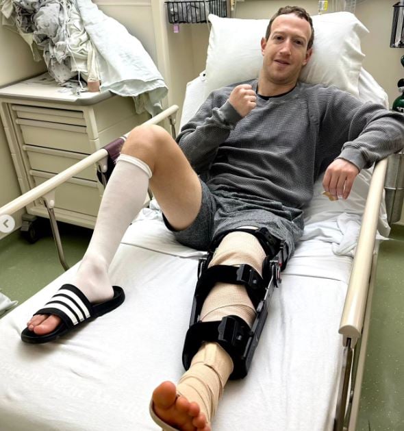 Mark Zuckerberg tears ACL and undergoes surgery after training for an MMA fight 3