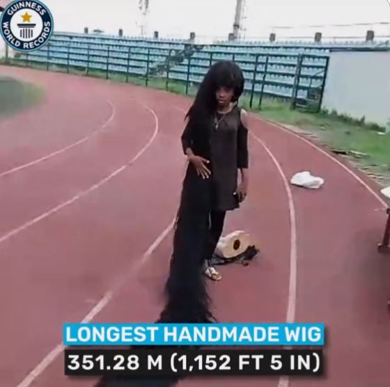 Woman makes record-breaking handmade wig longer than seven Olympic swimming pools 3