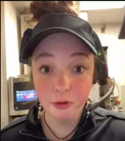 McDonald's worker reveals simple hack to ensure you always get fresh batch 1