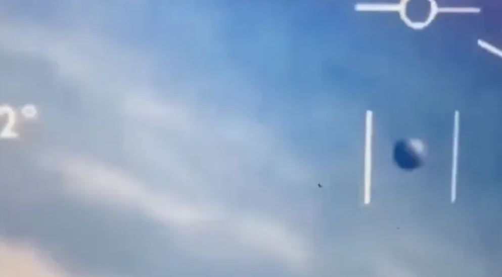Navy jet unveils colorful UFO as anomalies grow in number 3