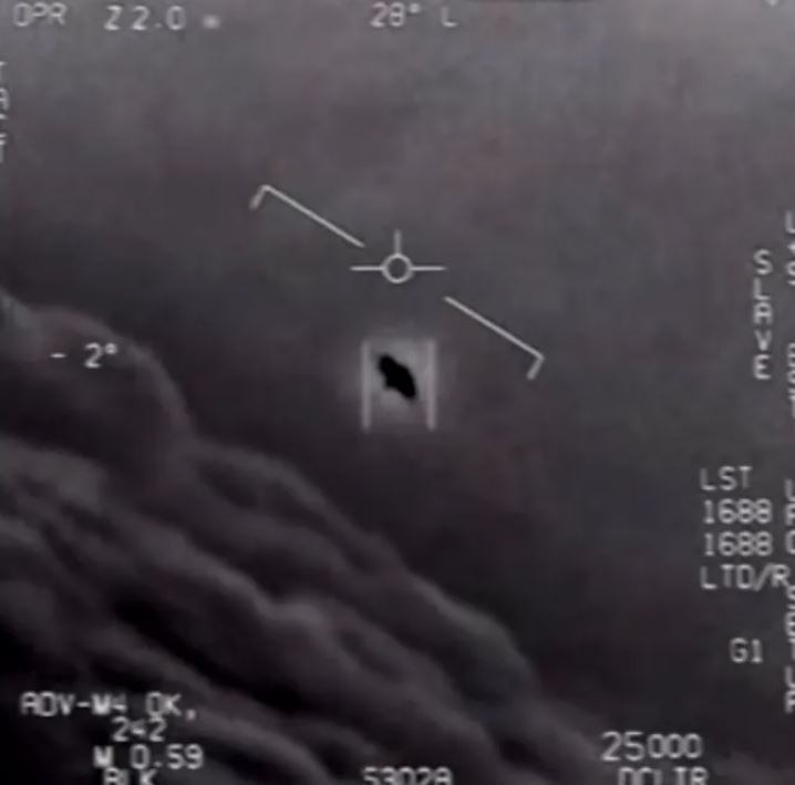 Navy jet unveils colorful UFO as anomalies grow in number 7