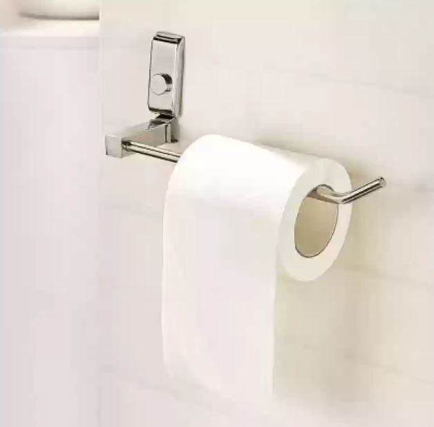 Experts have revealed that wiping toilet paper incorrectly can lead to pain and infections 2