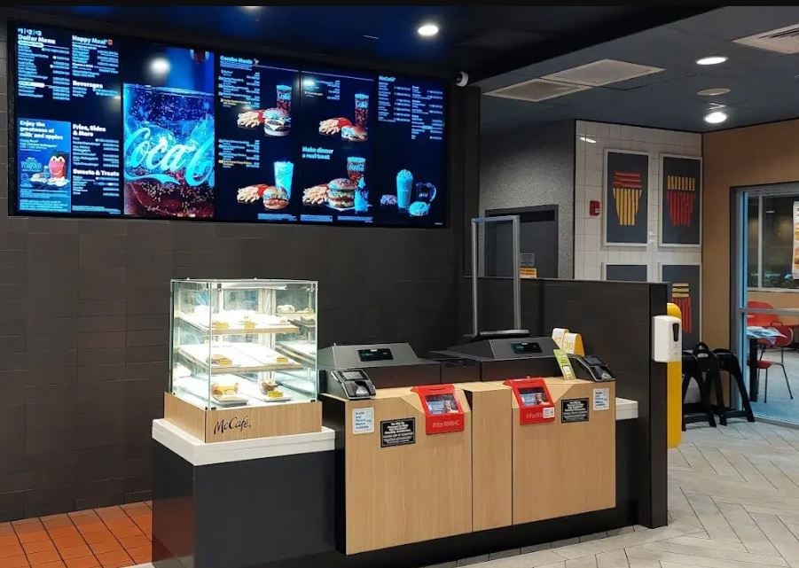 Inside the 'Poshest McDonald's' in the world - including lobster rolls on the exclusive menu 4