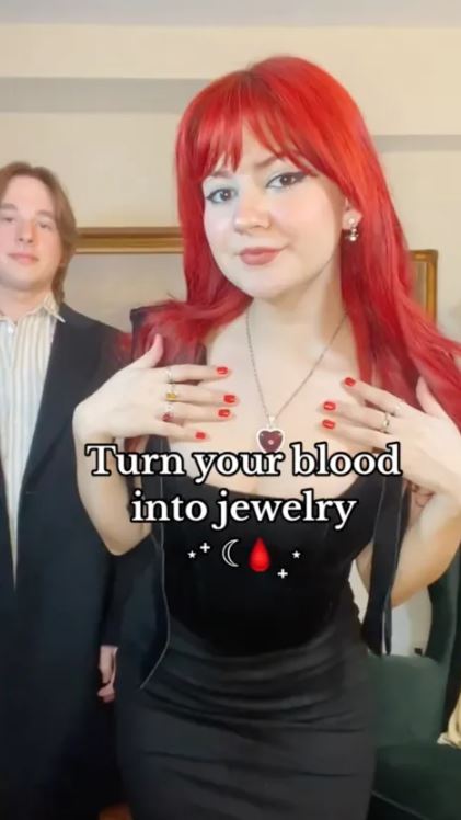 Woman wears necklace made from boyfriend's blood: Is it romantic or weird?' 2