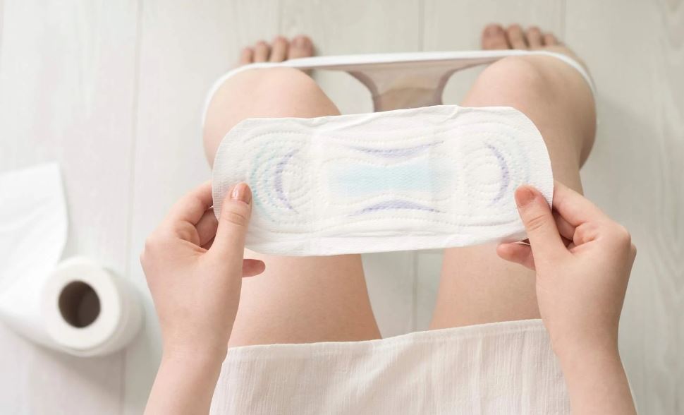 People stunned after influence admit to 'free bleeding' during her period because pads are too expensive 4