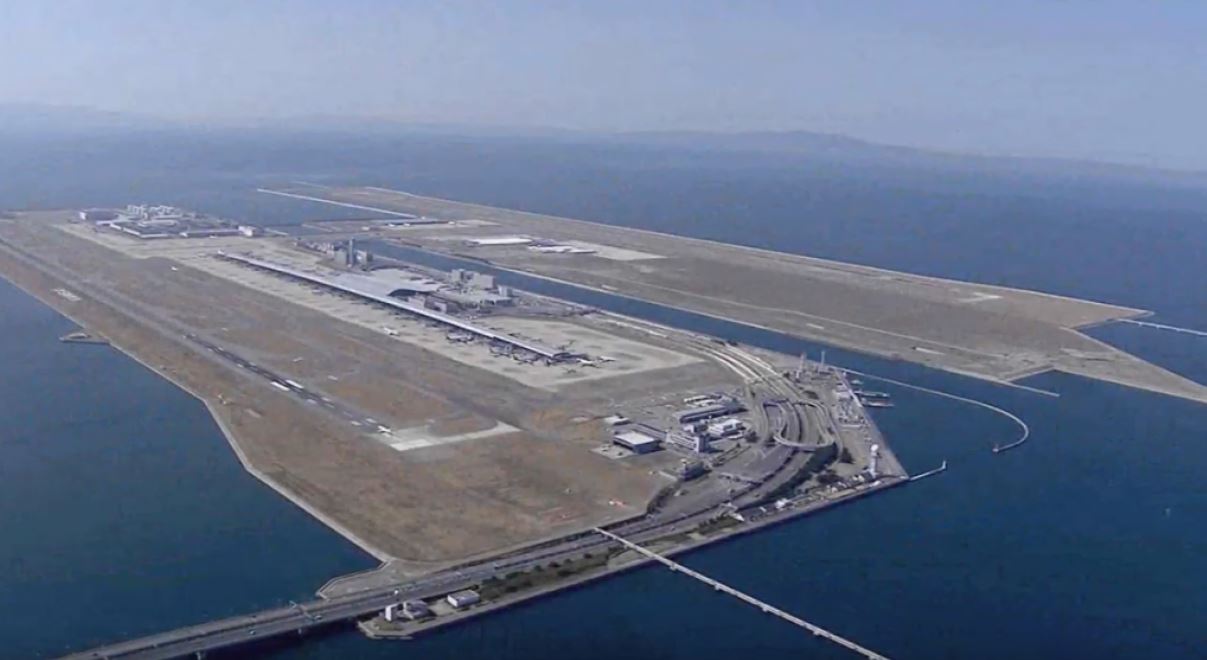 $20 billion airport located in the ocean 4