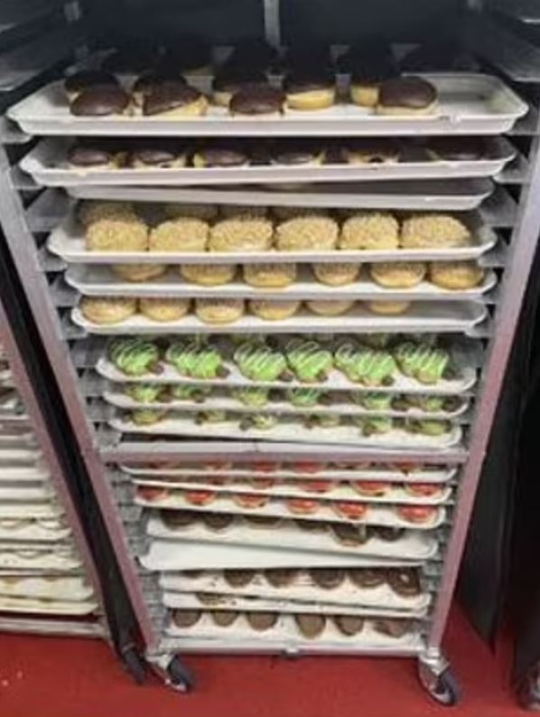 Krispy Kreme van loaded with 10,000 donuts has been stolen - Police rushed search for thief 3