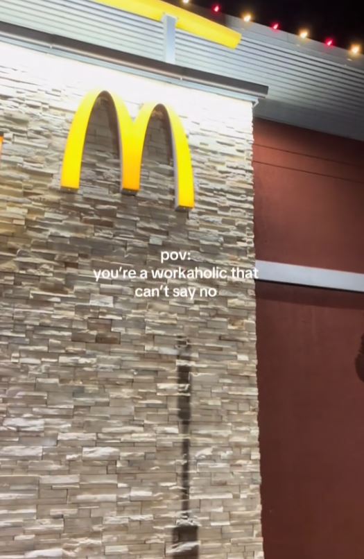 Woman reveals horrors of working at McDonald's during rush, but she can't quit 5