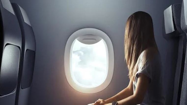 People are just learning why window shades must be up during takeoff and landing of an aircraft 2