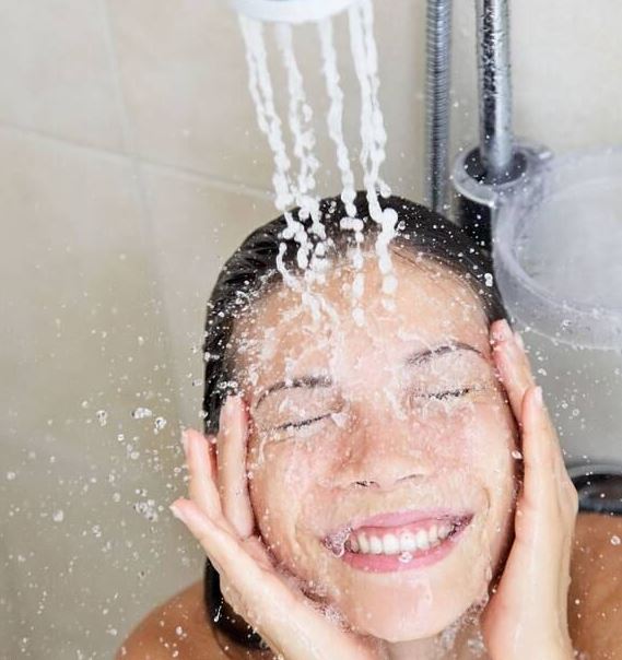 People baffled after influencer reveals the 'normal' way to shower 5