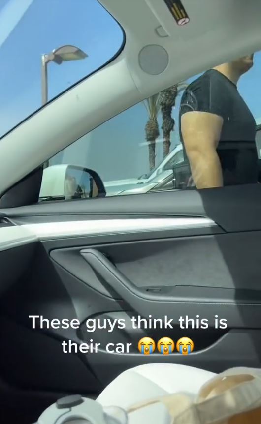 Woman baffled after catching men pretending her Tesla car thought this was their car: “That’s so embarrassing' 2