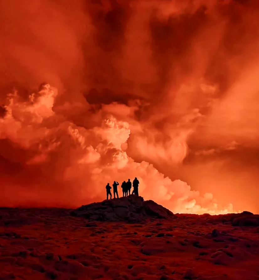 Thrillseekers ignored warnings and flocked to Iceland’s erupting Volcano 2