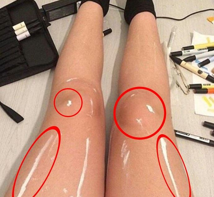 Bizarre optical illusion messes with your mind. Can you spot what is wrong with a pair of shining legs ? 2