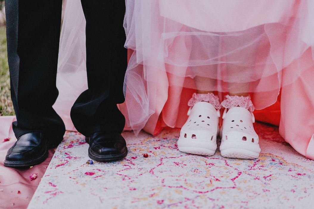 Brides ignite a debate after rocking CROCS on wedding day. Are CROCS suitable for the bride? 1