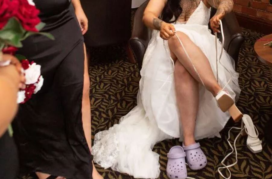 Brides ignite a debate after rocking CROCS on wedding day. Are CROCS suitable for the bride? 2