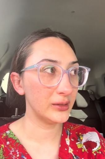 The single mum breks down in tears after explaining that she faces being homeless after rent doubled before Christmas day. Image Credits:  Image creators: @jakkibrooking/Tiktok