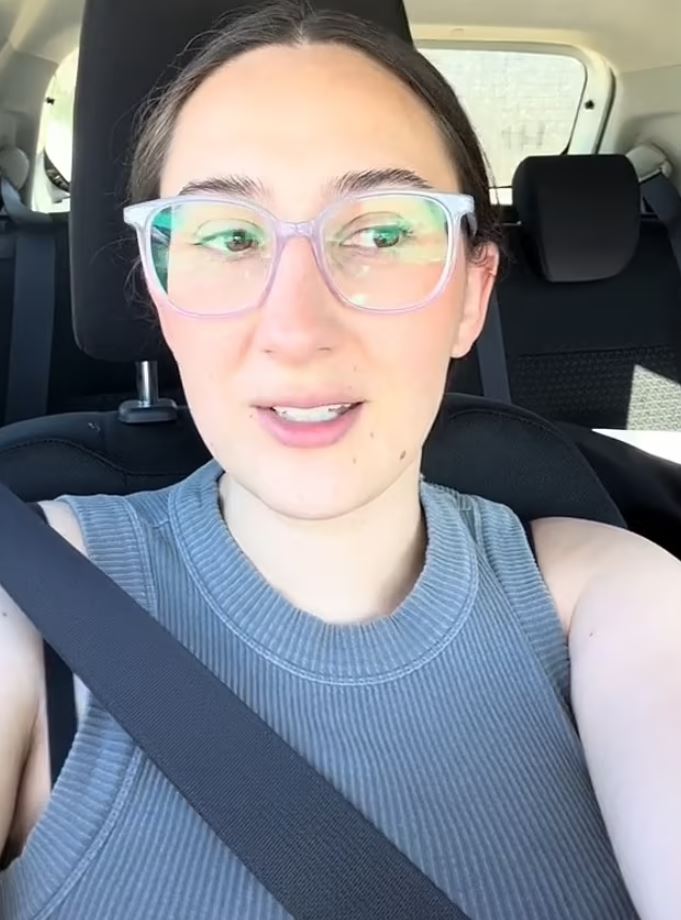 In the following video, the single mom said that she and her son would move to a friend's space. Image Credits: @jakkibrooking/Tiktok