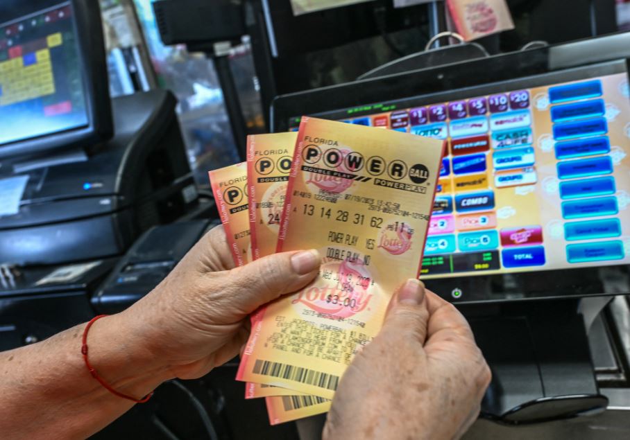 Lucky Powerball ticketholder in Michigan wins the jackpot worth $842.4million 2