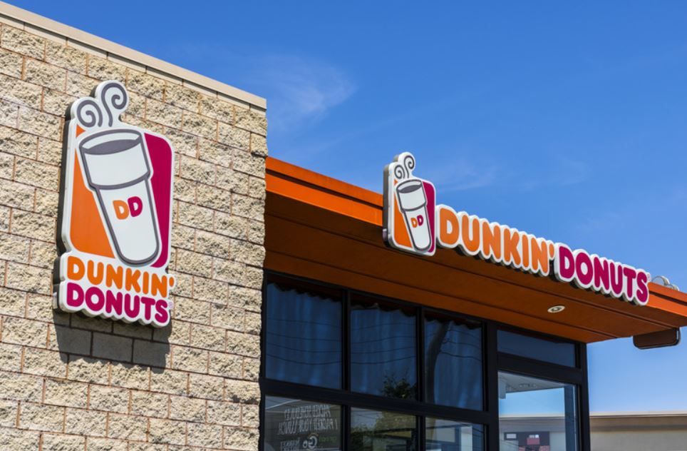 Man sues Dunkin' Donuts as toilet exploded on him 2
