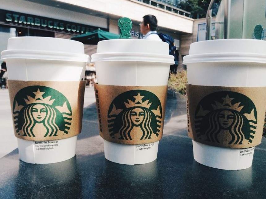 Starbucks will let customers use personal cups for all orders 4