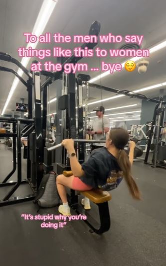 Fitness influencer calls out 'disrespectful' man while filming her workout 3