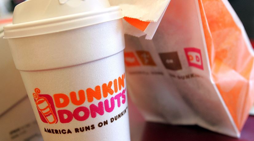 Dunkin faces lawsuit after allegedly charging extra $5 for non-dairy milk 2