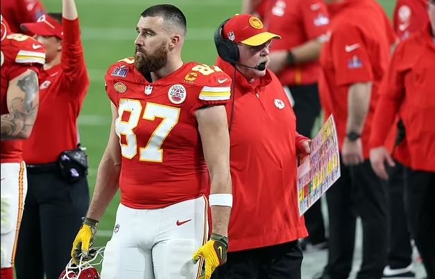 Taylor Swift fans call for breakup with Travis Kelce after his outburst at Super Bowl 2