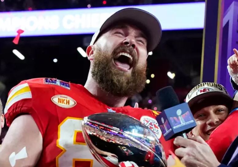 Travis Kelce breaks silence after Taylor Swift fans call for breakup with him after ‘red flag’ behavior 3