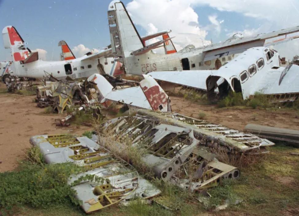 World's largest aircraft boneyard has over 4,000 planes 3