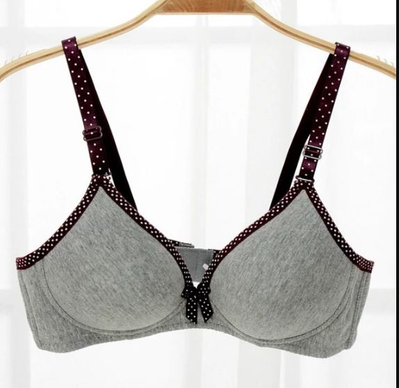 People stunned after knowing the reason why there's bows on the front of bras 1