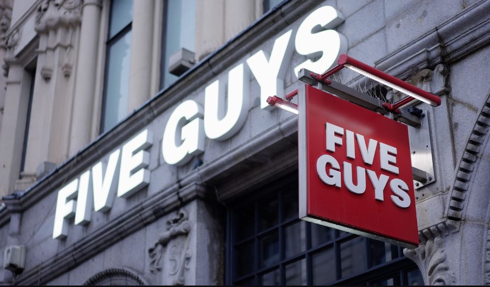 Former Five Guys employees reveal two money-saving tips for customers when placing an order 1