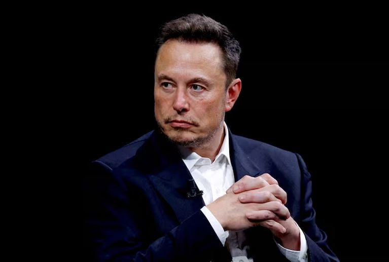 Elon Musk sparks debate after saying AI will become superior to human intelligence 2