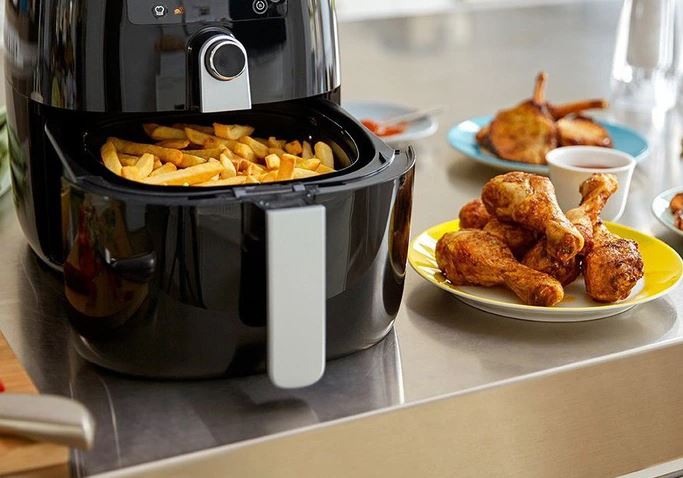 A popular brand of air fryers maintains the risk, such as overheating leading to handle breakage or glass shattering, posing fire, burn, and laceration risks. Image Credits: Getty