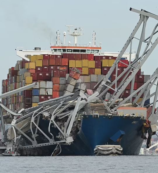 Dali container ship reportedly crashed into Baltimore bridge also collided with a dock in Antwerp in 2016 4