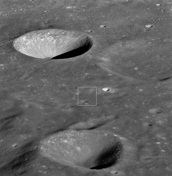 NASA's lunar orbiter captures surfboard sharpe UFO whizzing across surface moon 3